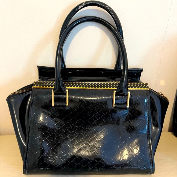 Ted Baker Caranna Black Patent Purse - Picture 1 of 12